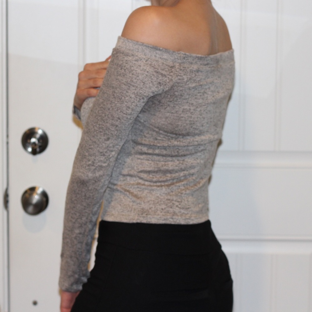 Summer Top - Picture 3 of 3
